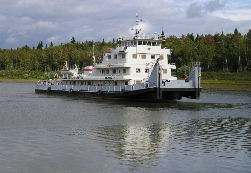 Речные буксиры и толкачи