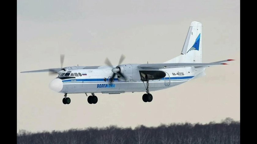 Самолет АН 24