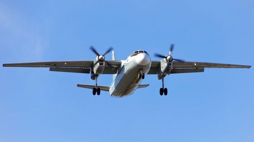 Самолет АН 24