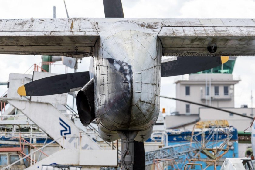 АН-24 мотогондола