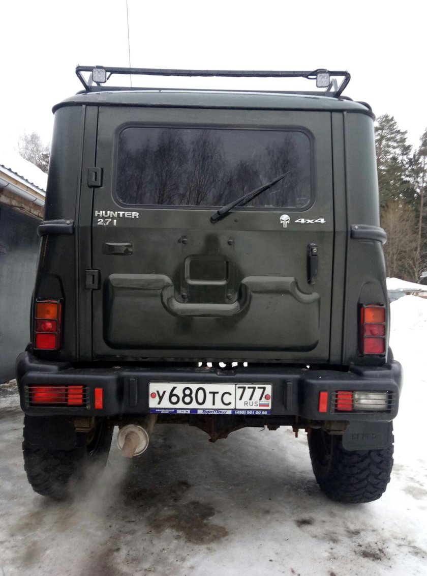 Штатный задний бампер УАЗ 469