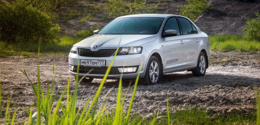 Шкода Рапид