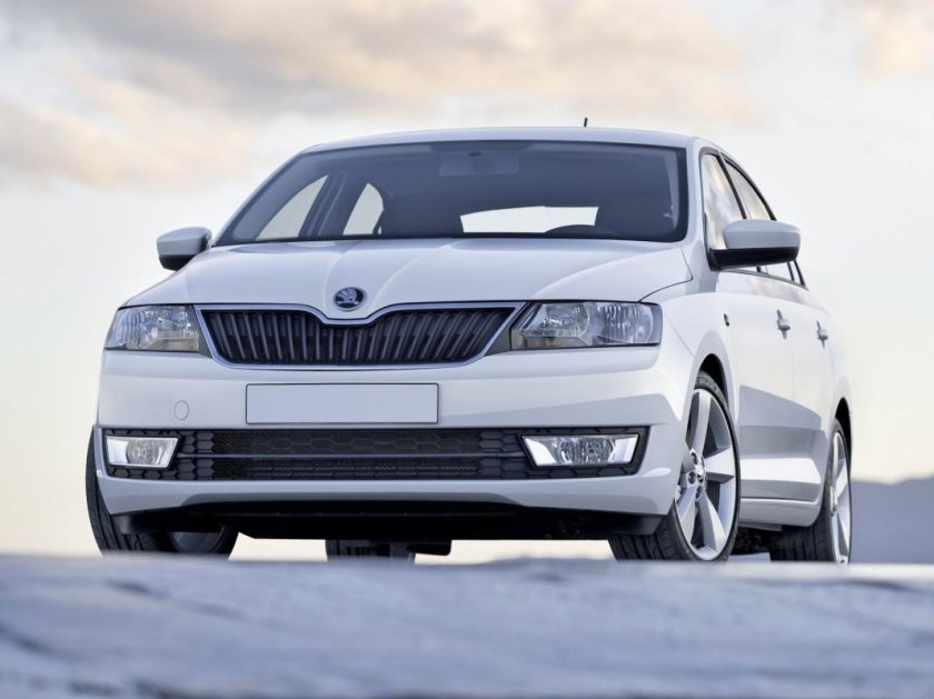 Skoda Rapid 2012