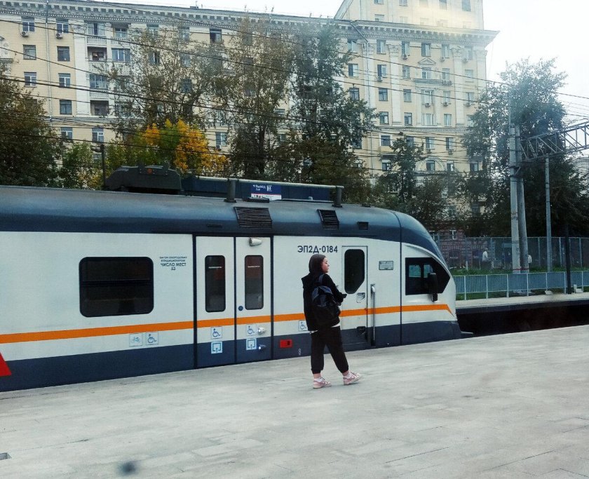 Электропоезд эп 2 д