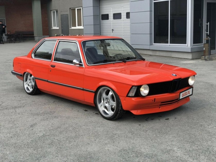 БМВ 316 е21