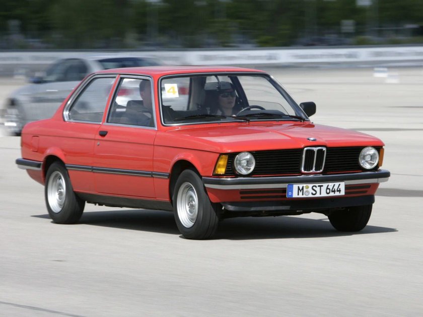 БМВ е21 купе