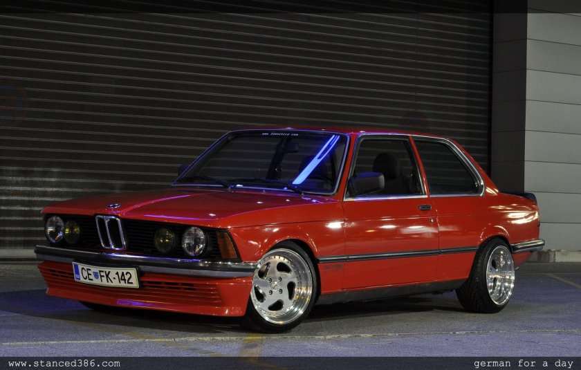 BMW e21