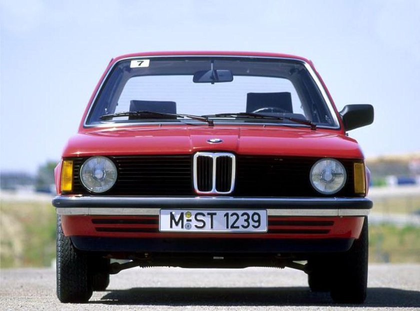 BMW 3 e21 318 i
