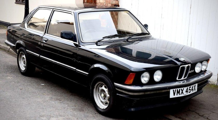 BMW 320 e21