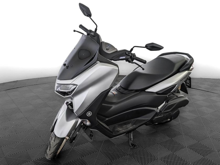 Yamaha n max 155