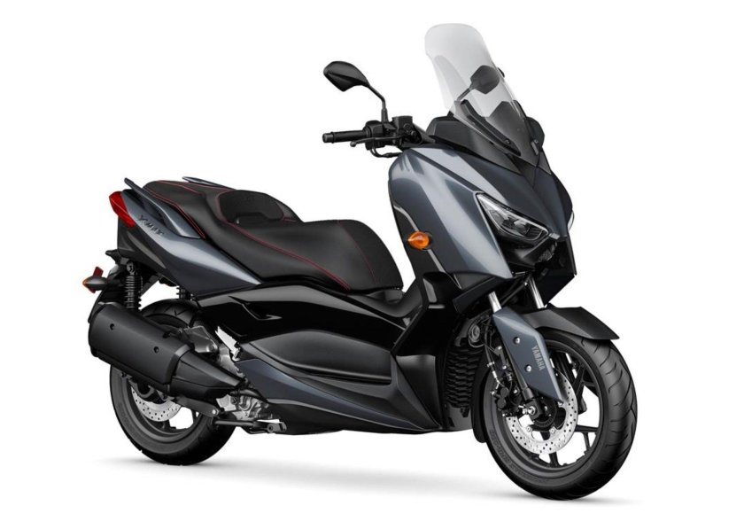 Ямаха х Макс 300