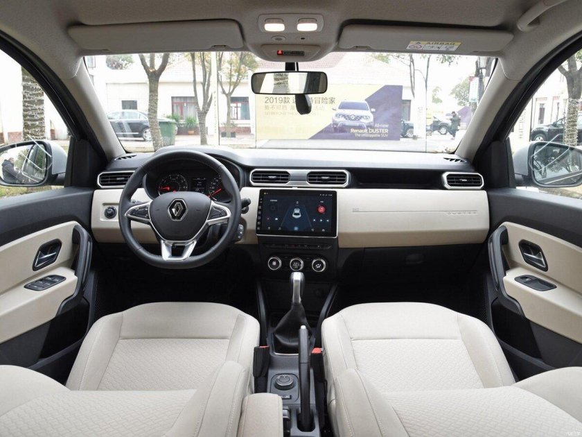 Рено Дастер 2020 салон