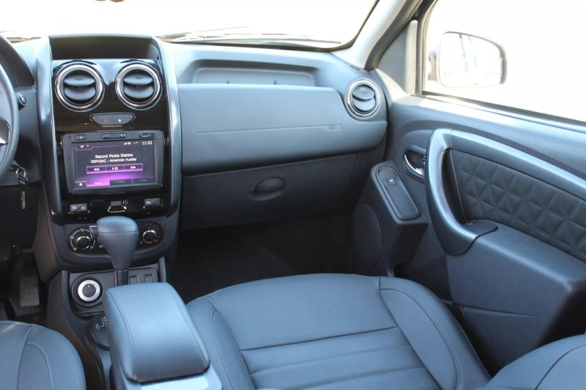 Рено Дастер 2 салон