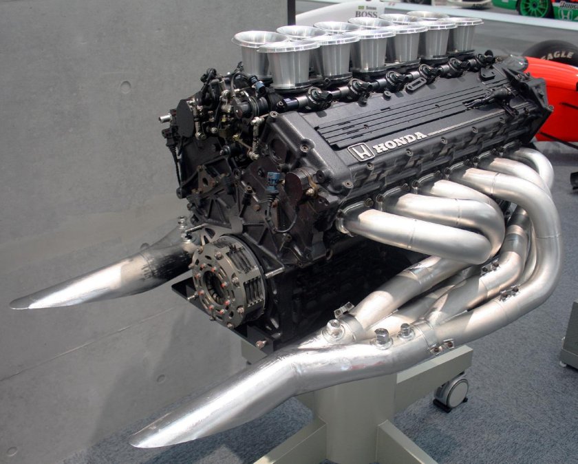 Honda ra122e v12