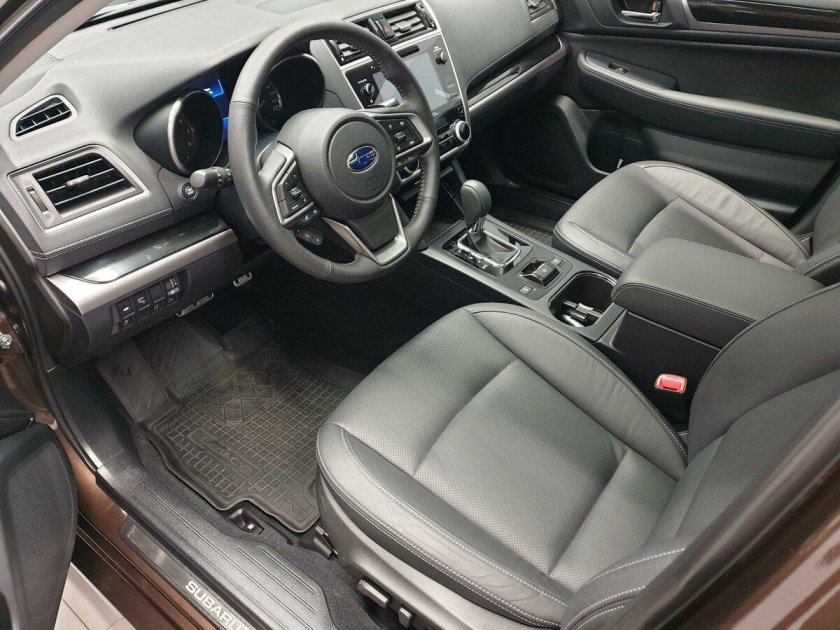 Subaru legacy 2015 салон