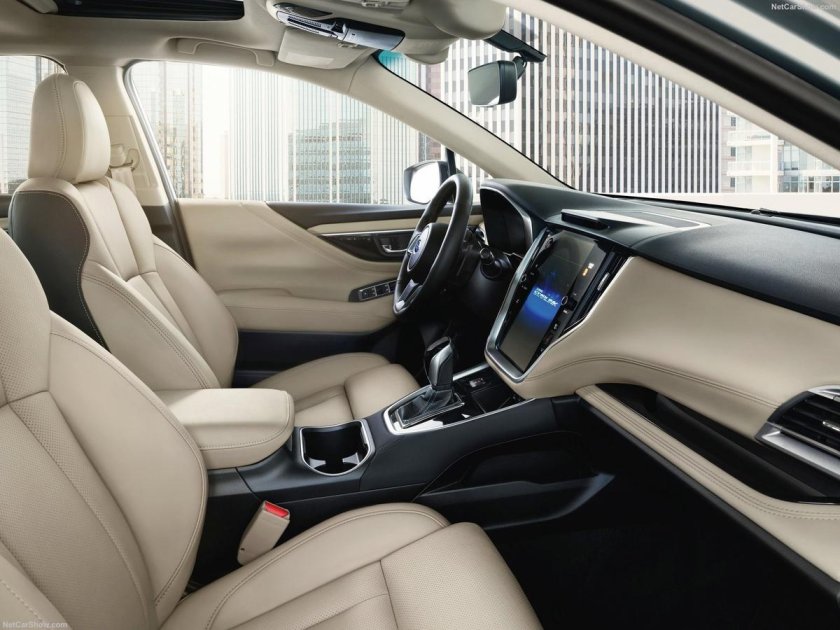 Subaru legacy 2019 салон