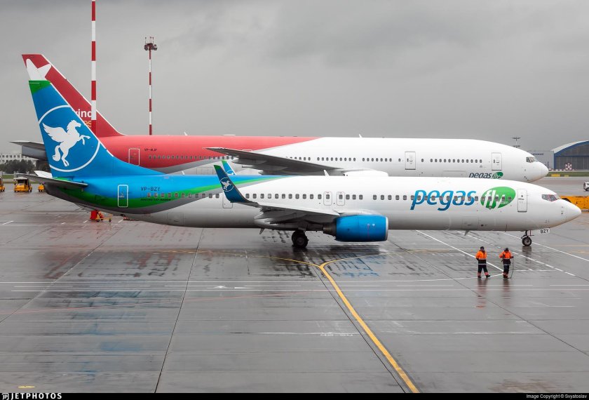 Боинг 737-800 пегас флай