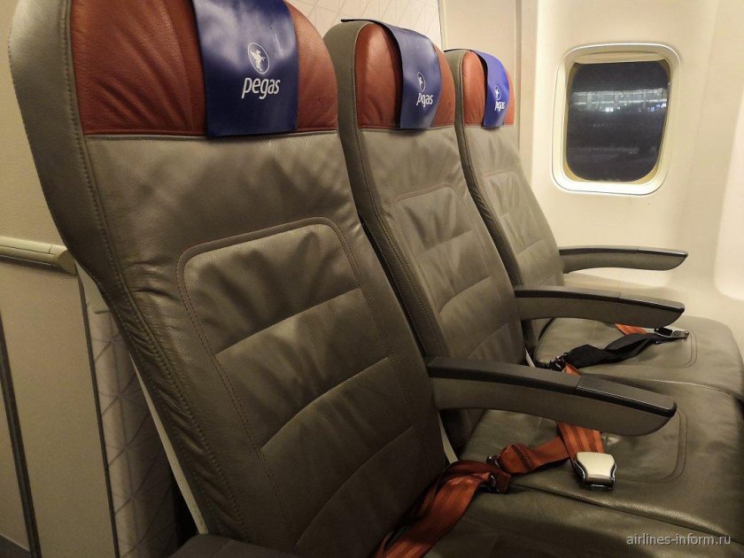 Боинг 737-800 кресла