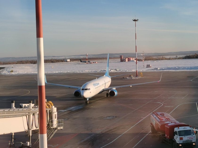 Boeing 737-900er Икар