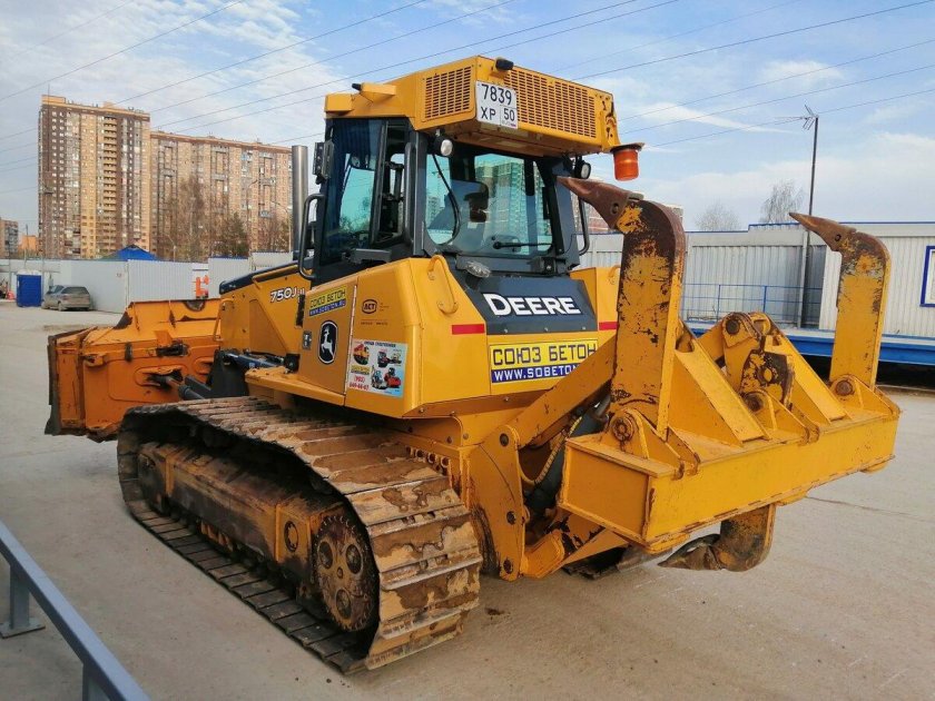 Бульдозер john deere 850