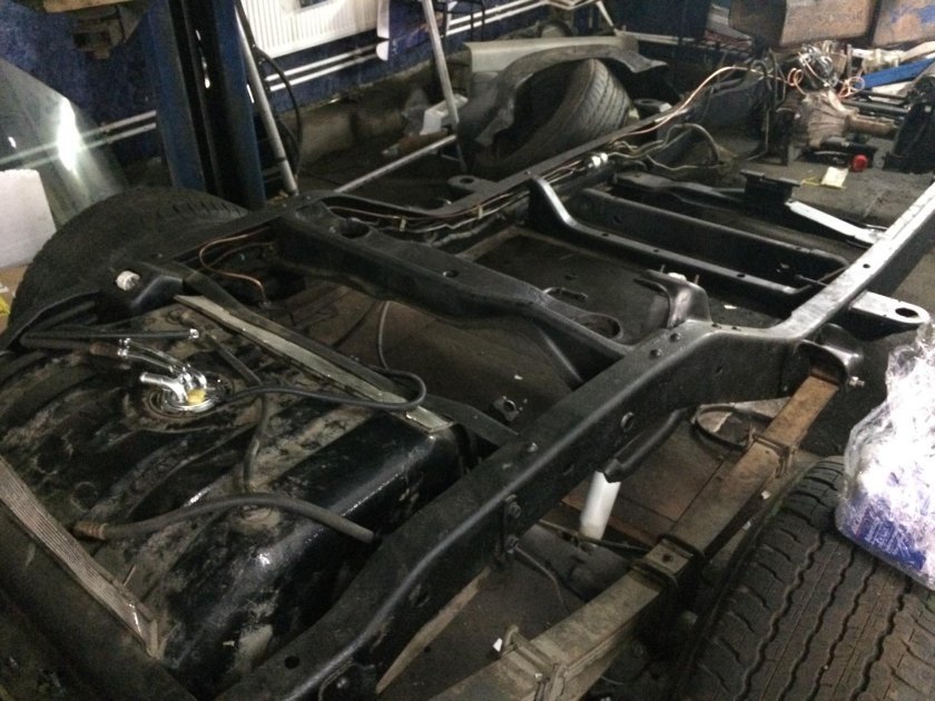 Chevrolet Tahoe рама