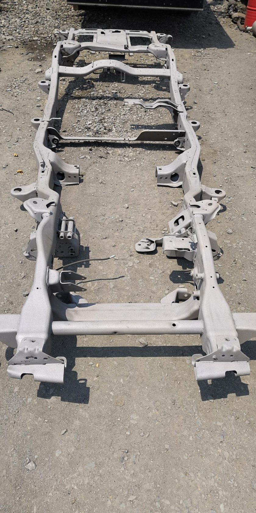 Рамные внедорожники