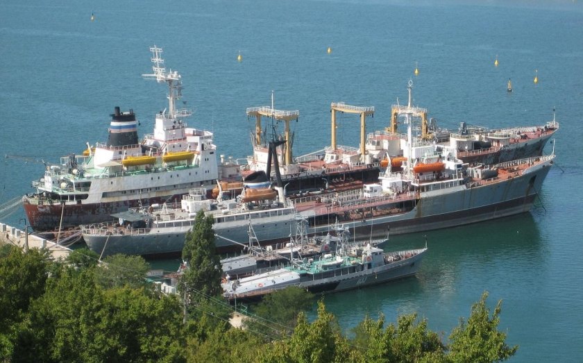 Борис Бутома танкер