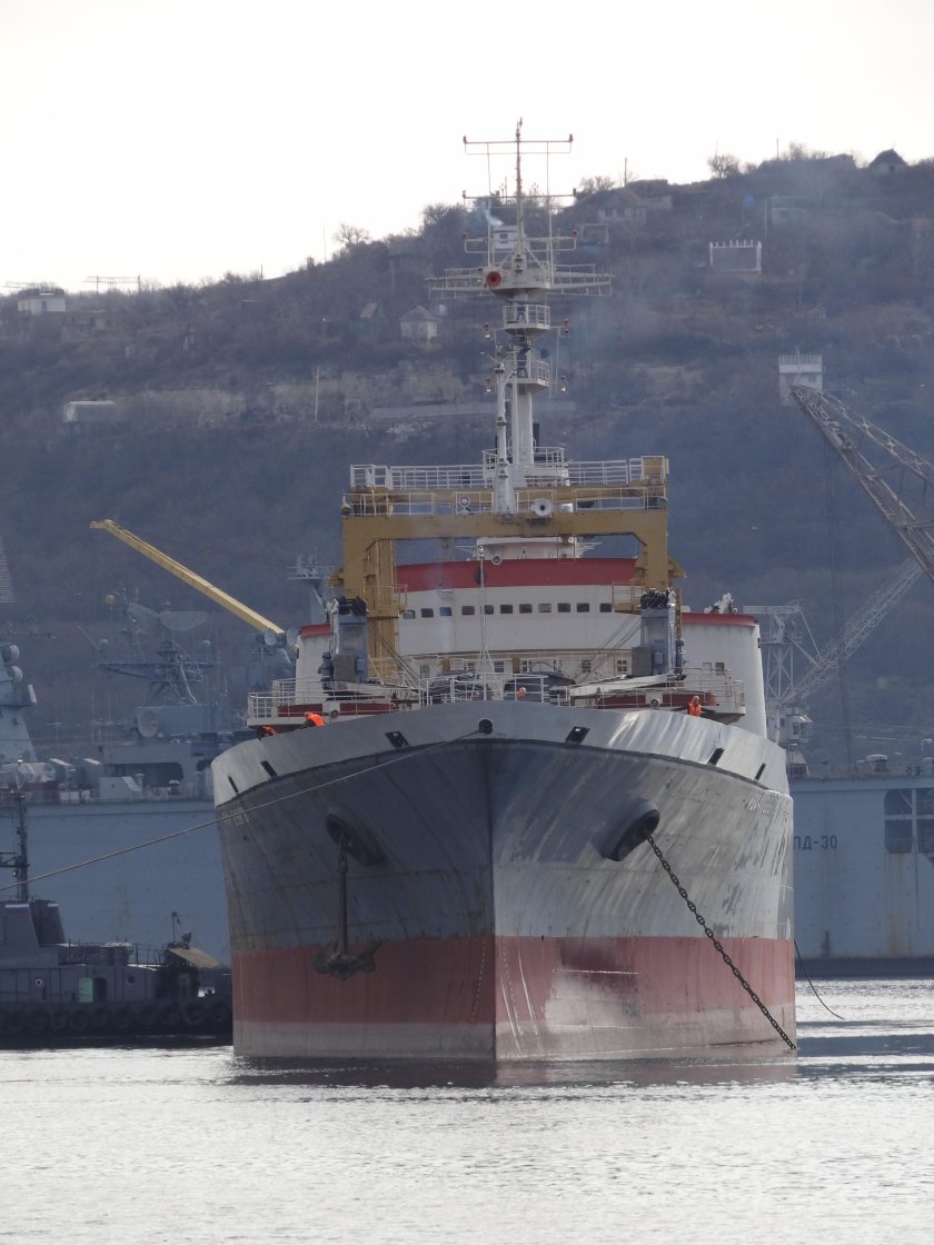 Борис Бутома танкер