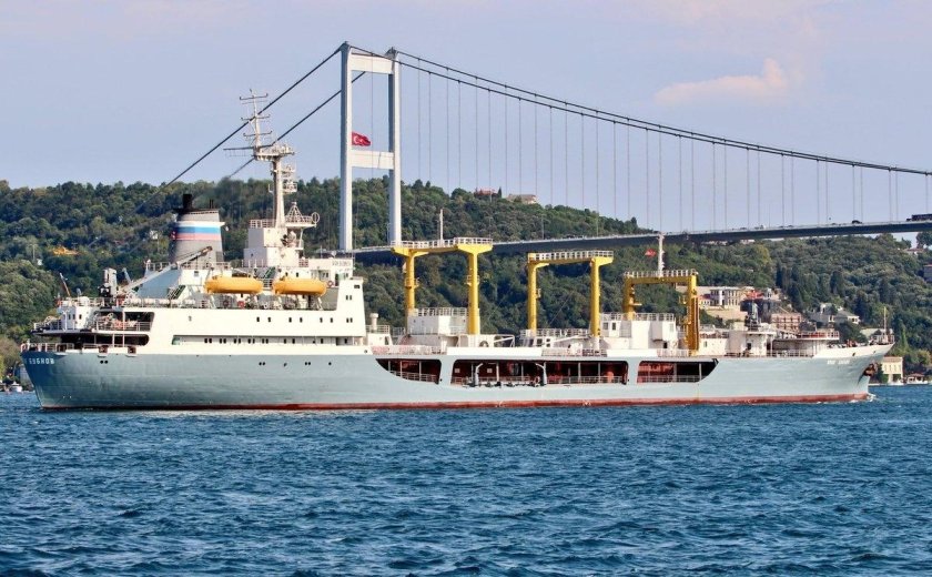 Борис Бутома судно