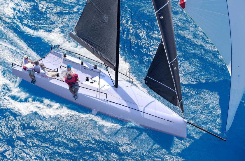 Парусные яхты Сван