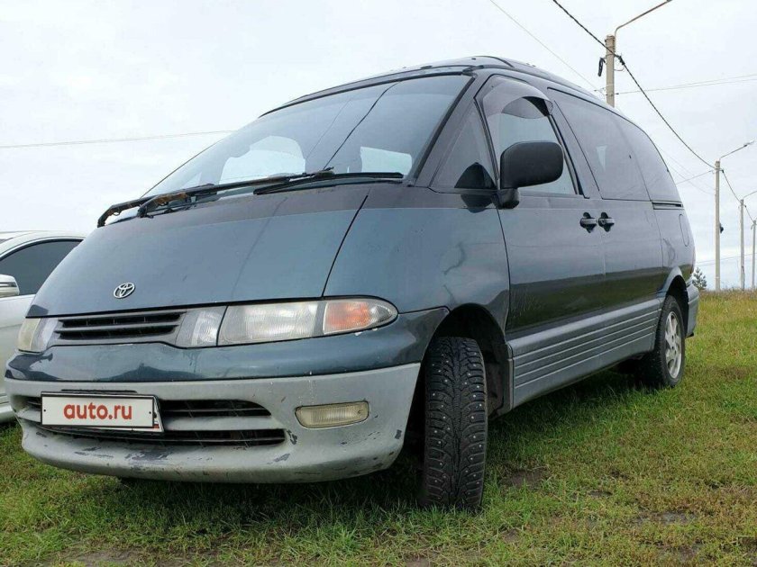 Тойота Эстима 1 поколение