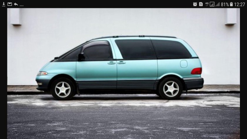 Тойота Estima lucida