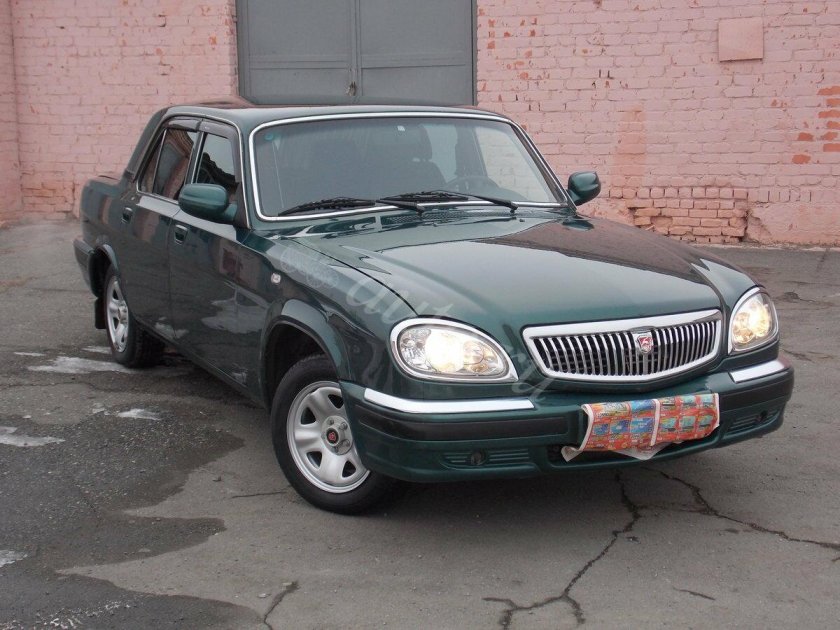 Волга 31105 зеленая