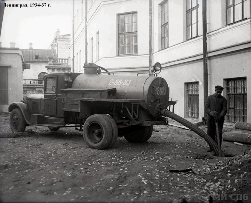 ЗИС 150 ассенизатор