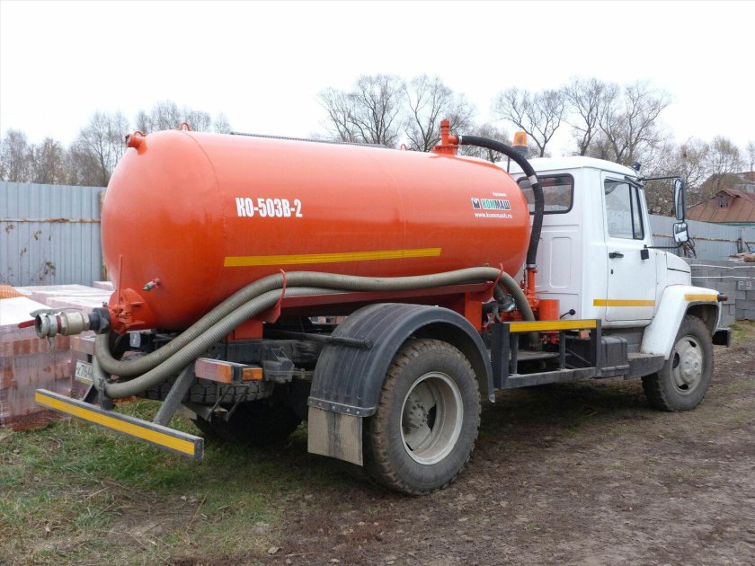 ГАЗ 3309 ассенизатор 5 куб
