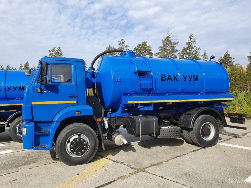 КАМАЗ 53605 вакуумная