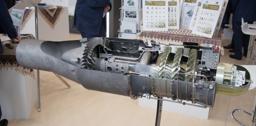 ТРД Microturbo tri-40