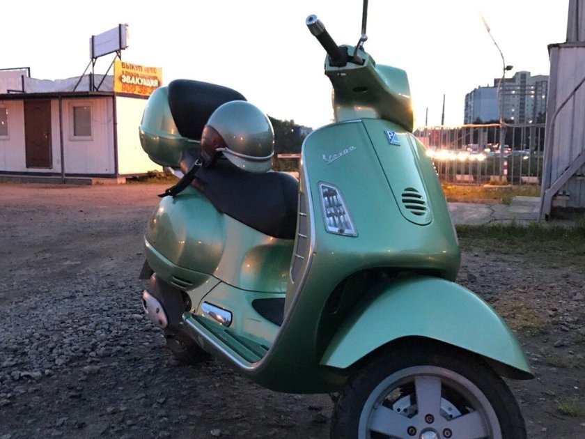 Мопед vespa