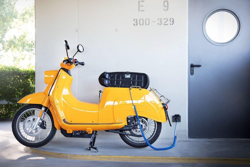 Культовый мопед