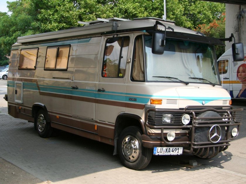 Мерседес Бенц 508д