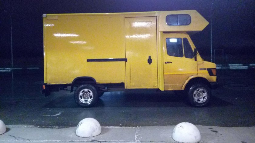 Mercedes Benz 308d почтовик автодом