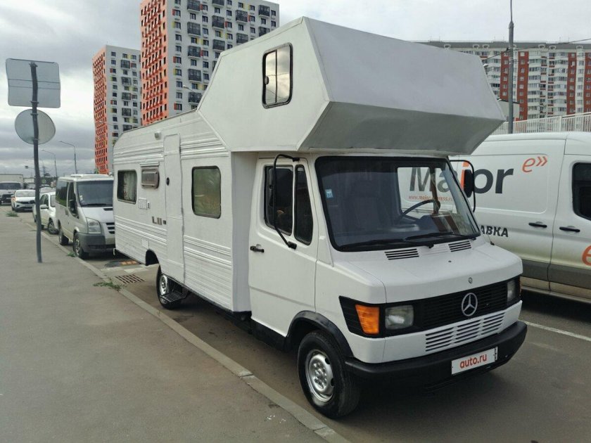Автодом грузовик Мерседес