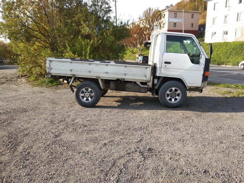 Тойота Хайс грузовик