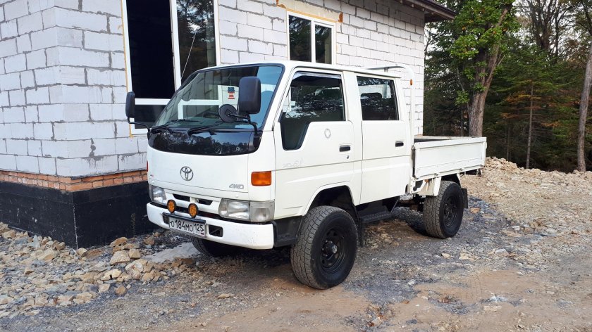 Toyota Dyna 4wd