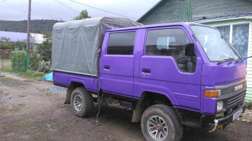 Тойота Дюна 4х4