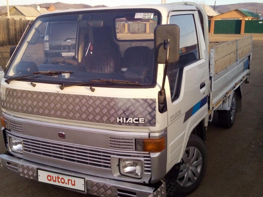 Тойота Hiace 1991