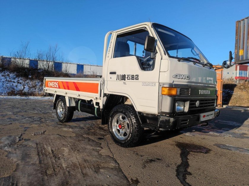 Тойота Хайс бортовой