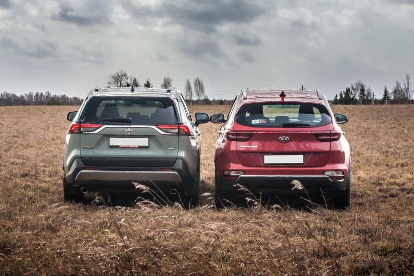 + - Тойота рав 4 и Киа Спортейдж