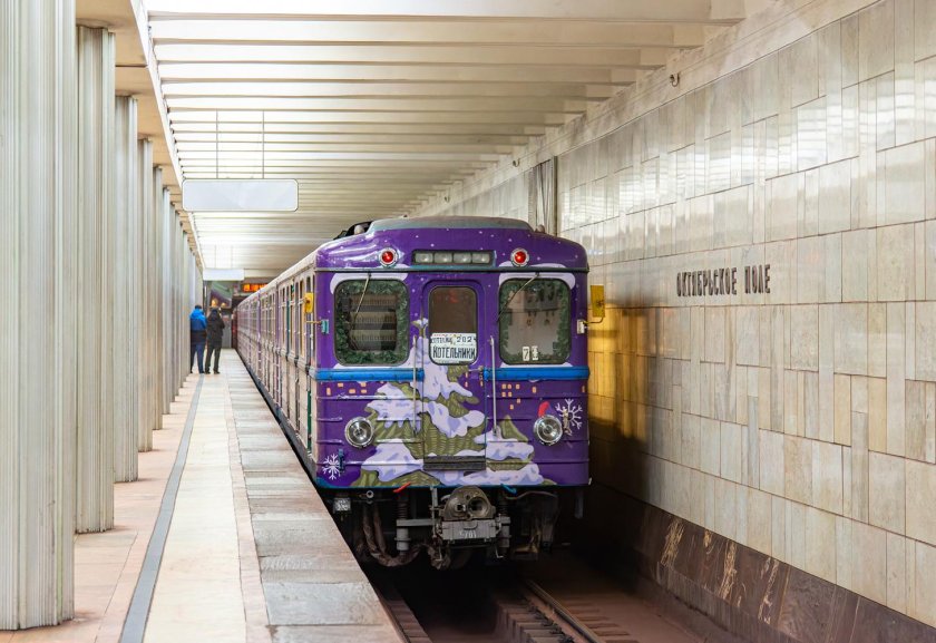 Вагон метро типа еж 3