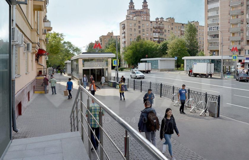 Октябрьское поле район